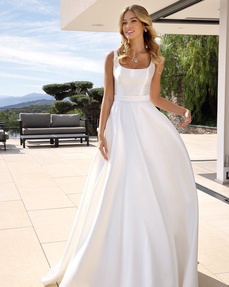 Petra  - PLUS SIZE Menyasszonyi ruha